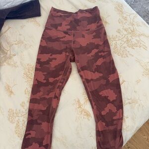 Lululemon Camouflage Leggings - Pink